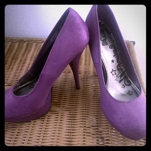 Brash size 10 purple heel